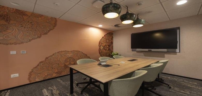 Carpeted meeting room